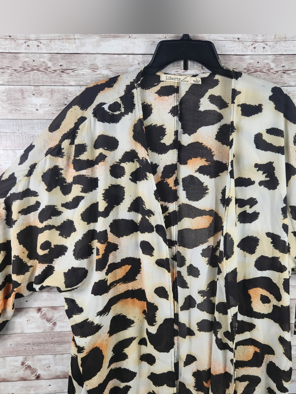 Liberty Love, Women's Animal print cardigan, black creme, gold, w/trim, Sz L - Picture 10 of 10